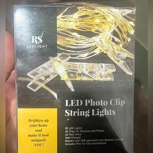 LED photo clip string lights